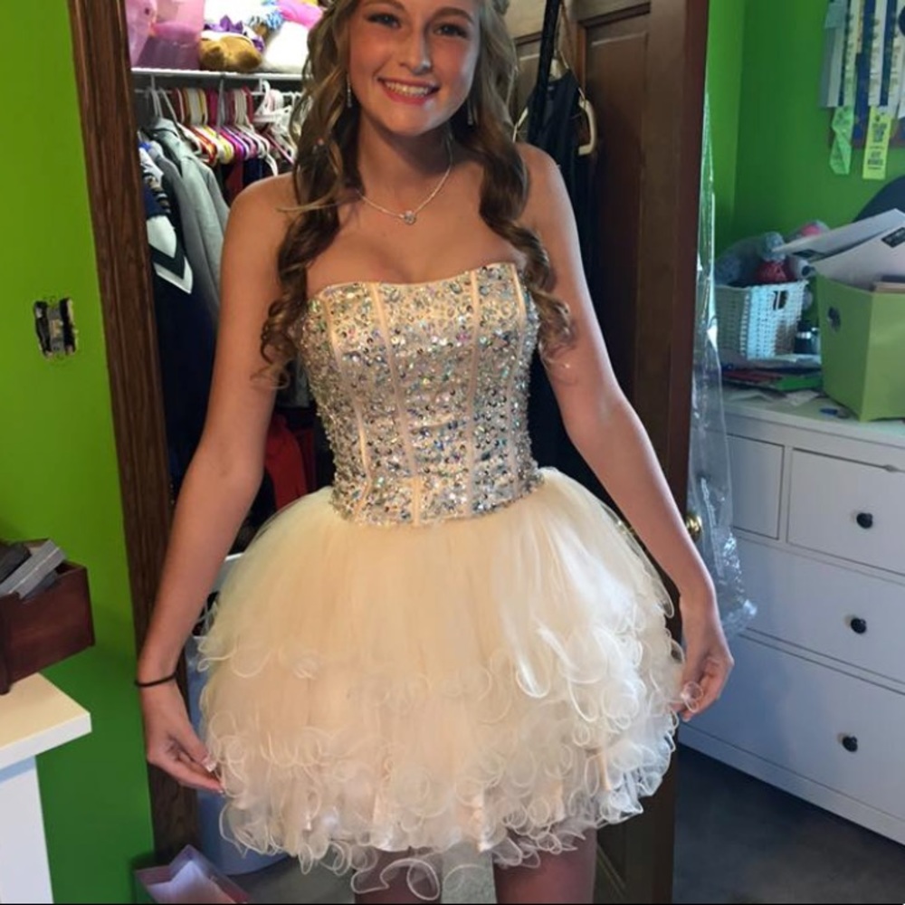 Homecoming dress